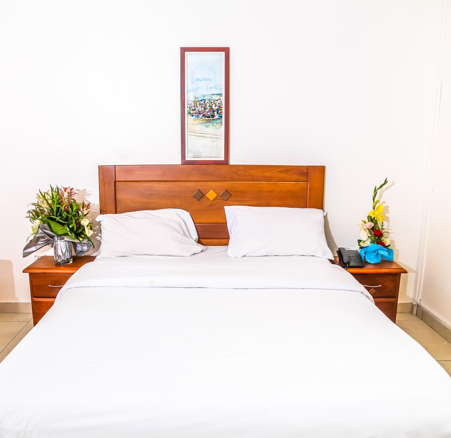 Bonabéri マンハンタン リビング Bed & Breakfast エクステリア 写真